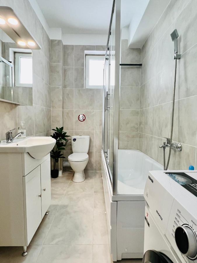 Altheda Living Brownie 29E-2 Apartamento Suceava Exterior foto