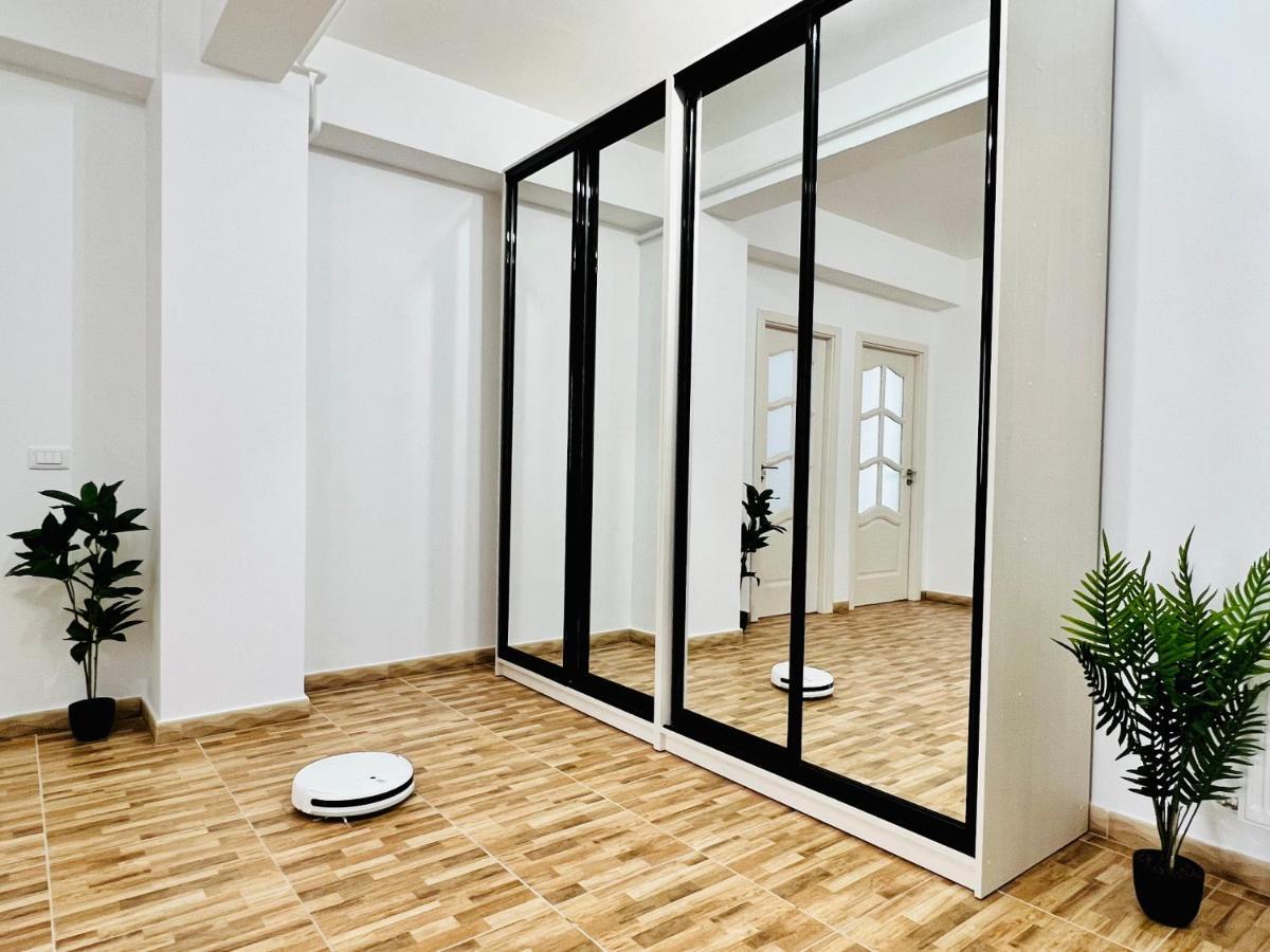 Altheda Living Brownie 29E-2 Apartamento Suceava Exterior foto